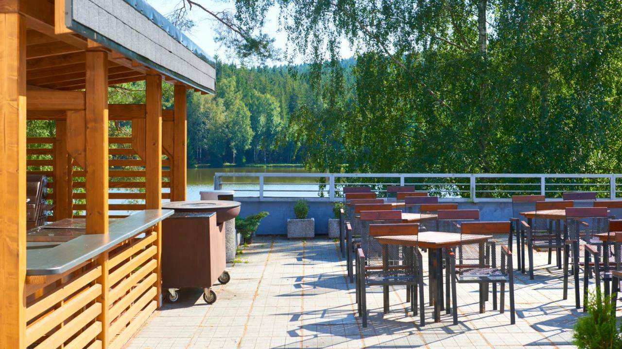 Orea Resort Devet Skal Vysocina Sněžné Exterior foto